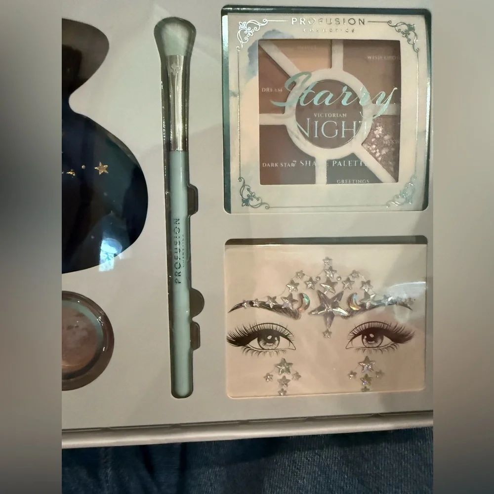 Profusion Cosmetics elegant makeup